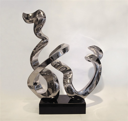Les sculptures d'intérieur modernes en métal de miroir de cercle soustraient l'acier inoxydable
