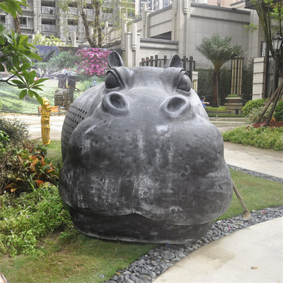 Le grand animal de jardin d'hippopotame en bronze sculpte le laiton de cuivre de fonte moderne