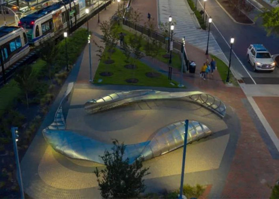 Extérieur moderne adapté aux besoins du client grand en acier inoxydable sculpture en métal d'abrégé sur
