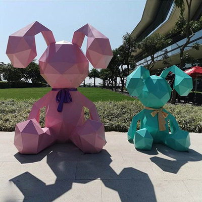 L'animal de jardin de statue de lapin sculpte la géométrie de bande dessinée de FPR pour le magasin
