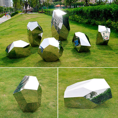Le miroir en pierre de sculpture en pelouse en métal soustraient la sculpture en acier inoxydable