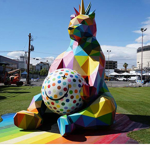 Animal coloré de forme de bande dessinée en métal de sculpture géométrique en ours pour le jardin